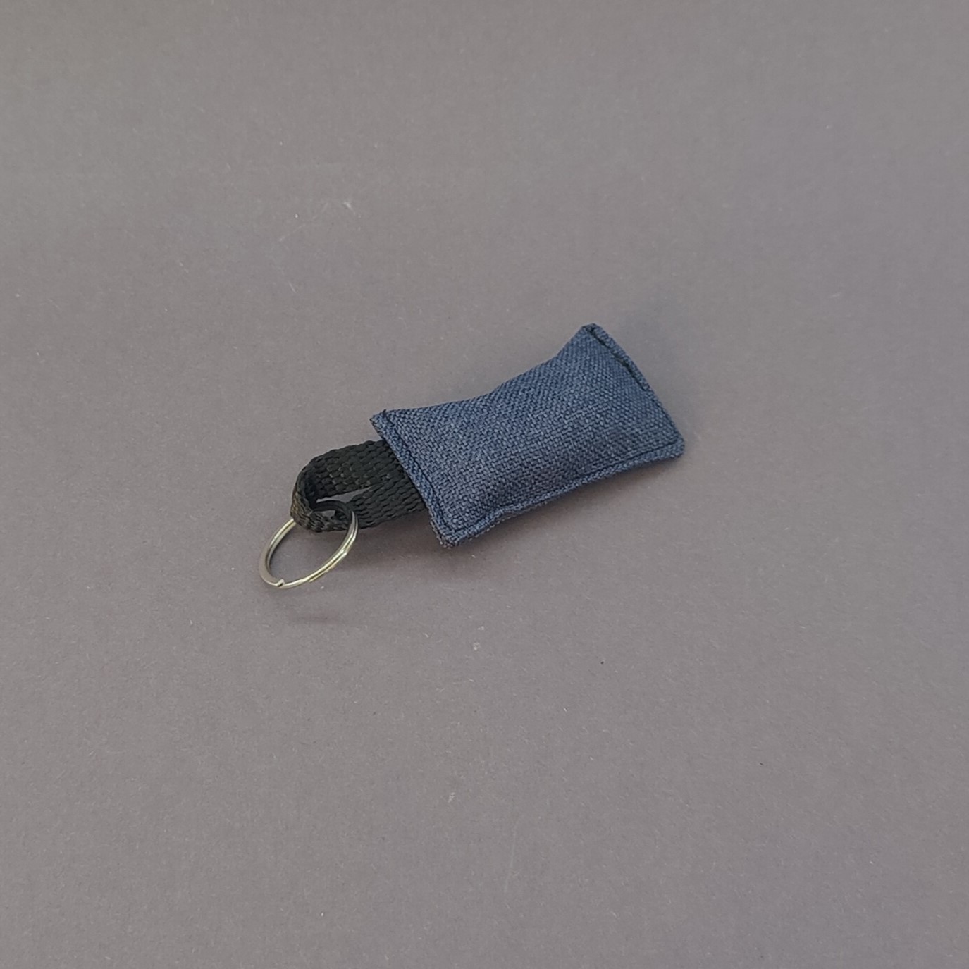 Mini-Beißwurst Schlüsselanhänger