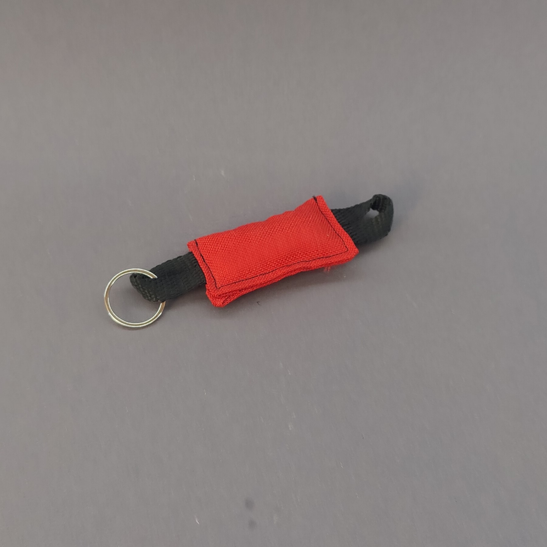Mini-Beißwurst Schlüsselanhänger